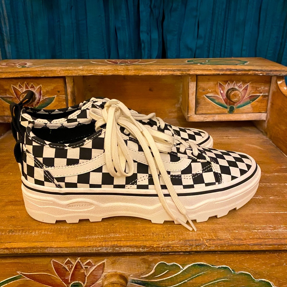 NWOB Vans Sentry Old Skool